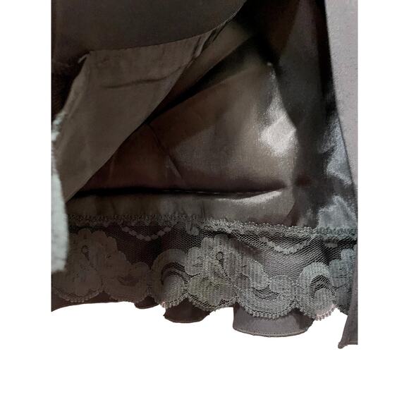 Trina Turk BLACK Pencil Skirt Flounce Hem | STRETCH | size 6 - Picture 9 of 9